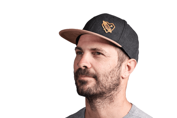 Cap mit Holzherz